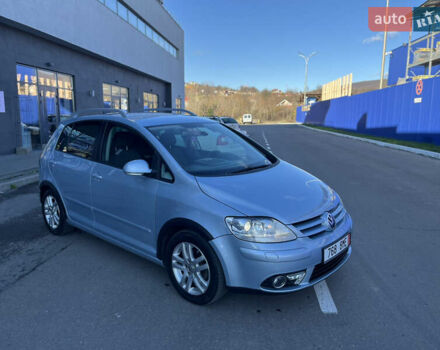 Синий Фольксваген Гольф Плюс, объемом двигателя 1.4 л и пробегом 250 тыс. км за 6500 $, фото 5 на Automoto.ua