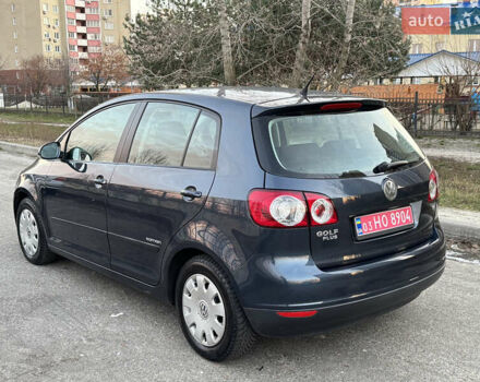 Синий Фольксваген Гольф Плюс, объемом двигателя 1.6 л и пробегом 241 тыс. км за 6700 $, фото 20 на Automoto.ua
