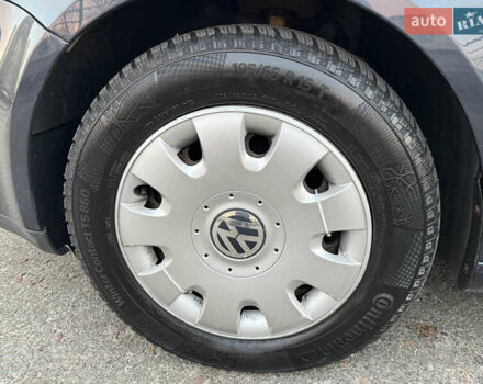 Синий Фольксваген Гольф Плюс, объемом двигателя 1.6 л и пробегом 241 тыс. км за 6700 $, фото 24 на Automoto.ua