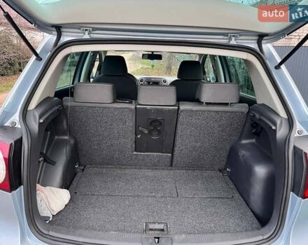 Синий Фольксваген Гольф Плюс, объемом двигателя 1.4 л и пробегом 181 тыс. км за 6600 $, фото 14 на Automoto.ua