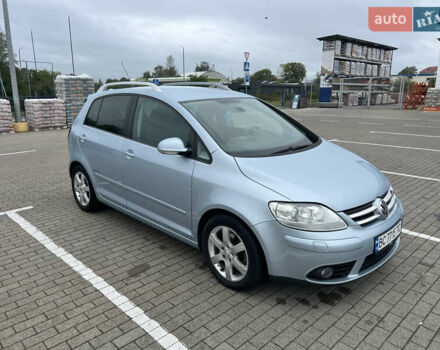 Синий Фольксваген Гольф Плюс, объемом двигателя 1.4 л и пробегом 225 тыс. км за 7000 $, фото 5 на Automoto.ua