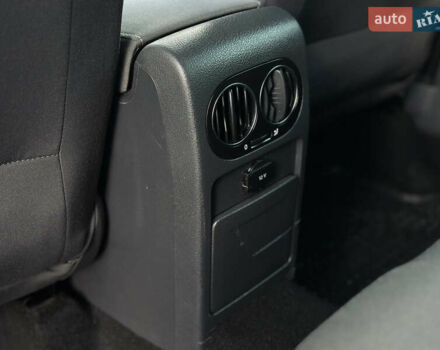 Синий Фольксваген Гольф Плюс, объемом двигателя 1.6 л и пробегом 174 тыс. км за 6350 $, фото 71 на Automoto.ua