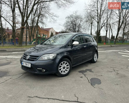 Синий Фольксваген Гольф Плюс, объемом двигателя 1.6 л и пробегом 217 тыс. км за 6200 $, фото 4 на Automoto.ua