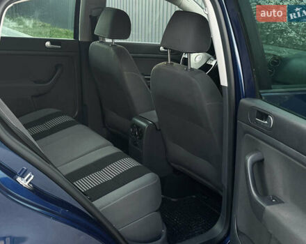 Синий Фольксваген Гольф Плюс, объемом двигателя 1.6 л и пробегом 174 тыс. км за 6350 $, фото 45 на Automoto.ua