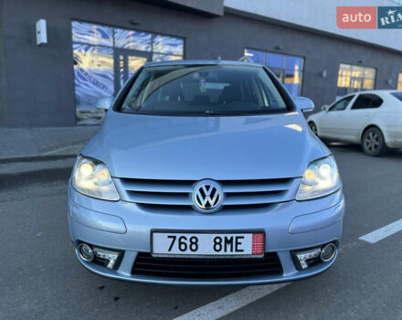 Синий Фольксваген Гольф Плюс, объемом двигателя 1.4 л и пробегом 250 тыс. км за 6500 $, фото 8 на Automoto.ua