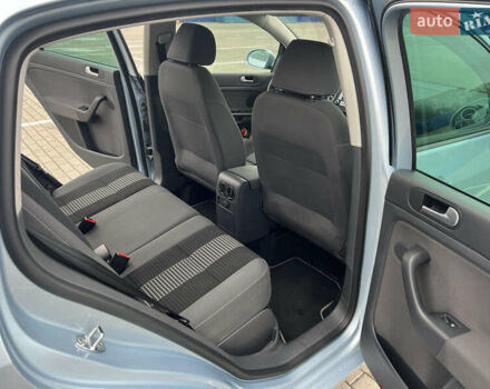 Синий Фольксваген Гольф Плюс, объемом двигателя 1.4 л и пробегом 225 тыс. км за 7000 $, фото 12 на Automoto.ua