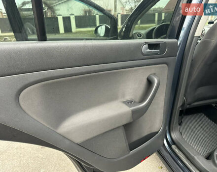 Синий Фольксваген Гольф Плюс, объемом двигателя 1.6 л и пробегом 217 тыс. км за 6200 $, фото 34 на Automoto.ua