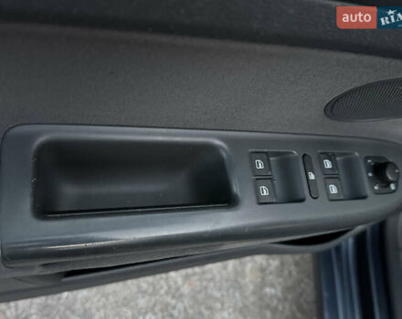 Синий Фольксваген Гольф Плюс, объемом двигателя 1.6 л и пробегом 241 тыс. км за 6700 $, фото 55 на Automoto.ua