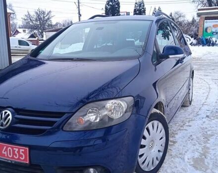 Синий Фольксваген Гольф Плюс, объемом двигателя 1.6 л и пробегом 182 тыс. км за 6200 $, фото 4 на Automoto.ua