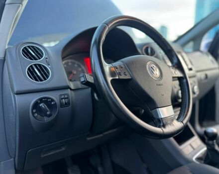 Синий Фольксваген Гольф Плюс, объемом двигателя 2 л и пробегом 215 тыс. км за 5999 $, фото 18 на Automoto.ua