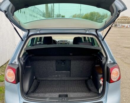 Синий Фольксваген Гольф Плюс, объемом двигателя 1.4 л и пробегом 200 тыс. км за 7500 $, фото 13 на Automoto.ua