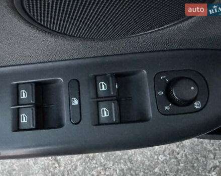 Синий Фольксваген Гольф Плюс, объемом двигателя 1.6 л и пробегом 241 тыс. км за 6700 $, фото 56 на Automoto.ua