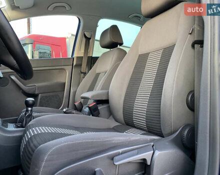 Синий Фольксваген Гольф Плюс, объемом двигателя 1.4 л и пробегом 230 тыс. км за 5950 $, фото 22 на Automoto.ua