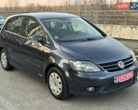 Синий Фольксваген Гольф Плюс, объемом двигателя 1.6 л и пробегом 241 тыс. км за 6700 $, фото 8 на Automoto.ua