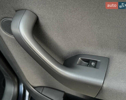 Синий Фольксваген Гольф Плюс, объемом двигателя 1.6 л и пробегом 241 тыс. км за 6700 $, фото 31 на Automoto.ua