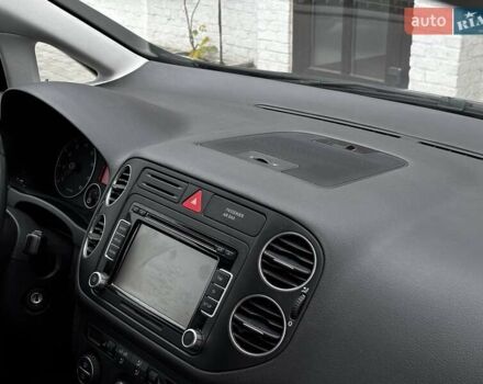 Синий Фольксваген Гольф Плюс, объемом двигателя 1.6 л и пробегом 238 тыс. км за 6850 $, фото 102 на Automoto.ua