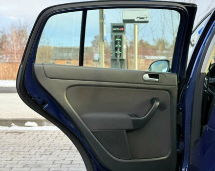 Синій Фольксваген Golf Plus, об'ємом двигуна 1.4 л та пробігом 174 тис. км за 8300 $, фото 85 на Automoto.ua