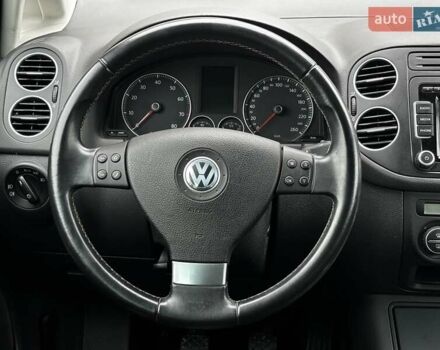 Синий Фольксваген Гольф Плюс, объемом двигателя 1.6 л и пробегом 238 тыс. км за 6850 $, фото 115 на Automoto.ua