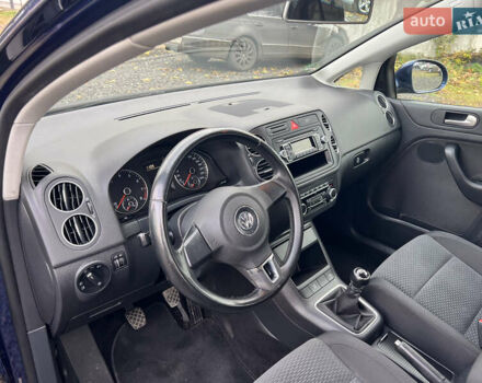 Синий Фольксваген Гольф Плюс, объемом двигателя 1.4 л и пробегом 220 тыс. км за 7200 $, фото 11 на Automoto.ua