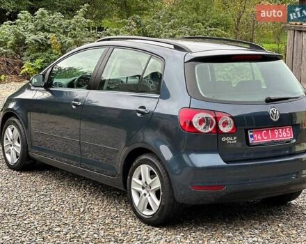 Синий Фольксваген Гольф Плюс, объемом двигателя 0 л и пробегом 218 тыс. км за 7950 $, фото 12 на Automoto.ua