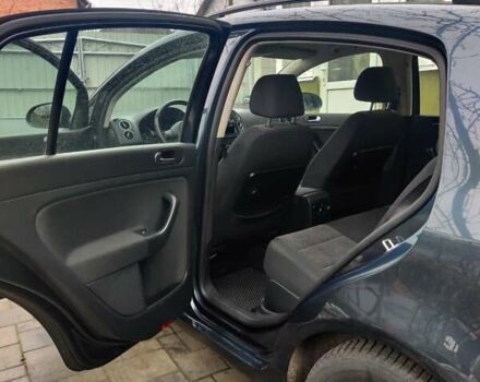 Синий Фольксваген Гольф Плюс, объемом двигателя 1.39 л и пробегом 205 тыс. км за 7500 $, фото 3 на Automoto.ua