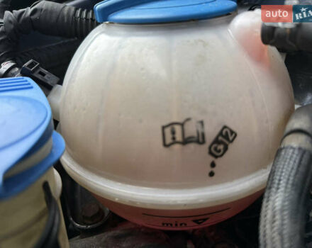 Синій Фольксваген Golf Plus, об'ємом двигуна 1.4 л та пробігом 174 тис. км за 8500 $, фото 32 на Automoto.ua