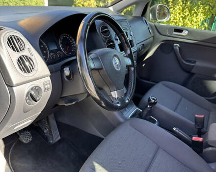 Фольксваген Гольф Плюс 2009 в Дрогобыче на Automoto.ua Синий Фольксваген Гольф Плюс, объемом двигателя 1.6 л и пробегом 233 тыс. км за 8200 $, фото 17 на Automoto.ua