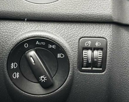 Синий Фольксваген Гольф Плюс, объемом двигателя 1.6 л и пробегом 238 тыс. км за 6850 $, фото 111 на Automoto.ua