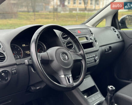 Синий Фольксваген Гольф Плюс, объемом двигателя 1.39 л и пробегом 178 тыс. км за 7400 $, фото 6 на Automoto.ua