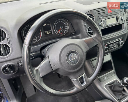 Синий Фольксваген Гольф Плюс, объемом двигателя 1.4 л и пробегом 220 тыс. км за 7200 $, фото 13 на Automoto.ua