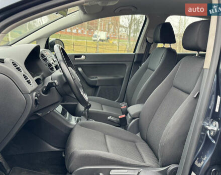 Синий Фольксваген Гольф Плюс, объемом двигателя 1.39 л и пробегом 178 тыс. км за 7400 $, фото 11 на Automoto.ua