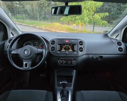 Синий Фольксваген Гольф Плюс, объемом двигателя 1.2 л и пробегом 173 тыс. км за 6999 $, фото 8 на Automoto.ua