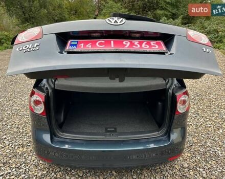 Синий Фольксваген Гольф Плюс, объемом двигателя 0 л и пробегом 218 тыс. км за 7950 $, фото 43 на Automoto.ua