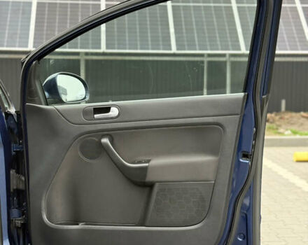 Синій Фольксваген Golf Plus, об'ємом двигуна 1.4 л та пробігом 174 тис. км за 8500 $, фото 92 на Automoto.ua