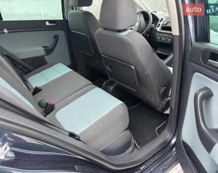 Синій Фольксваген Golf Plus, об'ємом двигуна 1.6 л та пробігом 219 тис. км за 7790 $, фото 20 на Automoto.ua