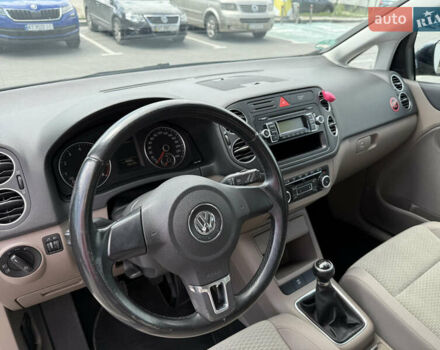 Синий Фольксваген Гольф Плюс, объемом двигателя 1.4 л и пробегом 136 тыс. км за 6900 $, фото 9 на Automoto.ua