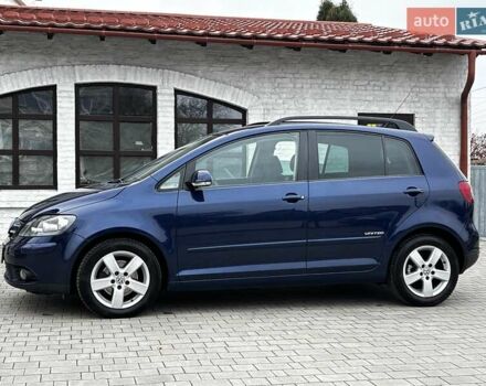Синий Фольксваген Гольф Плюс, объемом двигателя 1.6 л и пробегом 238 тыс. км за 6850 $, фото 6 на Automoto.ua