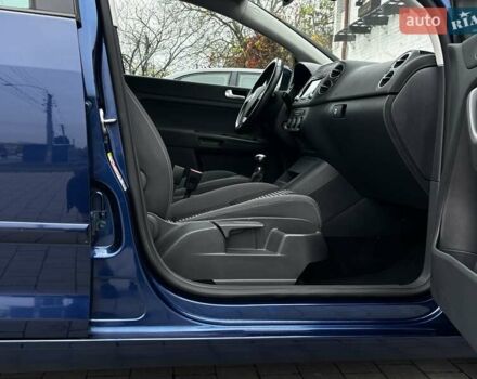 Синий Фольксваген Гольф Плюс, объемом двигателя 1.6 л и пробегом 238 тыс. км за 6850 $, фото 95 на Automoto.ua