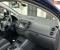 Синий Фольксваген Гольф Плюс, объемом двигателя 1.6 л и пробегом 238 тыс. км за 6850 $, фото 100 на Automoto.ua