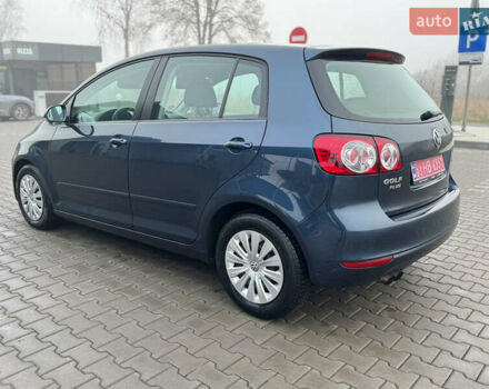 Синий Фольксваген Гольф Плюс, объемом двигателя 1.4 л и пробегом 173 тыс. км за 8400 $, фото 19 на Automoto.ua