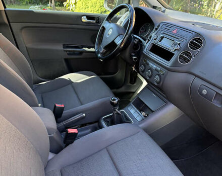 Фольксваген Гольф Плюс 2009 в Дрогобыче на Automoto.ua Синий Фольксваген Гольф Плюс, объемом двигателя 1.6 л и пробегом 233 тыс. км за 8200 $, фото 18 на Automoto.ua