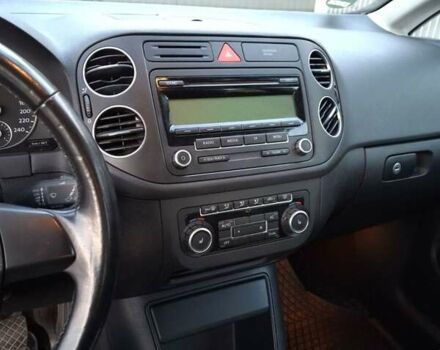 Синий Фольксваген Гольф Плюс, объемом двигателя 1.4 л и пробегом 208 тыс. км за 7950 $, фото 8 на Automoto.ua