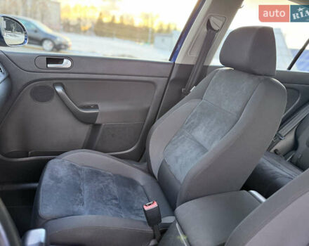 Синій Фольксваген Golf Plus, об'ємом двигуна 1.4 л та пробігом 174 тис. км за 8300 $, фото 65 на Automoto.ua