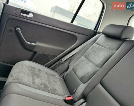 Синій Фольксваген Golf Plus, об'ємом двигуна 1.4 л та пробігом 174 тис. км за 8500 $, фото 74 на Automoto.ua