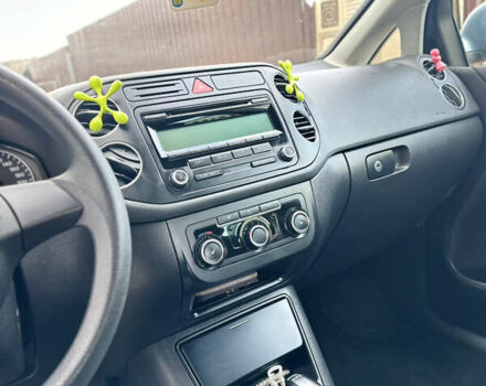 Синий Фольксваген Гольф Плюс, объемом двигателя 1.39 л и пробегом 197 тыс. км за 8300 $, фото 5 на Automoto.ua