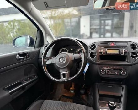 Синий Фольксваген Гольф Плюс, объемом двигателя 1.4 л и пробегом 195 тыс. км за 7300 $, фото 39 на Automoto.ua