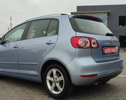 Синий Фольксваген Гольф Плюс, объемом двигателя 1.4 л и пробегом 152 тыс. км за 9300 $, фото 4 на Automoto.ua
