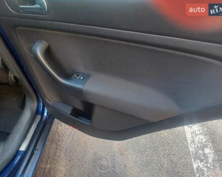 Синий Фольксваген Гольф Плюс, объемом двигателя 1.97 л и пробегом 180 тыс. км за 9500 $, фото 17 на Automoto.ua