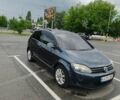 Синий Фольксваген Гольф Плюс, объемом двигателя 1.6 л и пробегом 229 тыс. км за 7500 $, фото 3 на Automoto.ua
