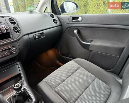 Синий Фольксваген Гольф Плюс, объемом двигателя 1.4 л и пробегом 195 тыс. км за 7300 $, фото 50 на Automoto.ua